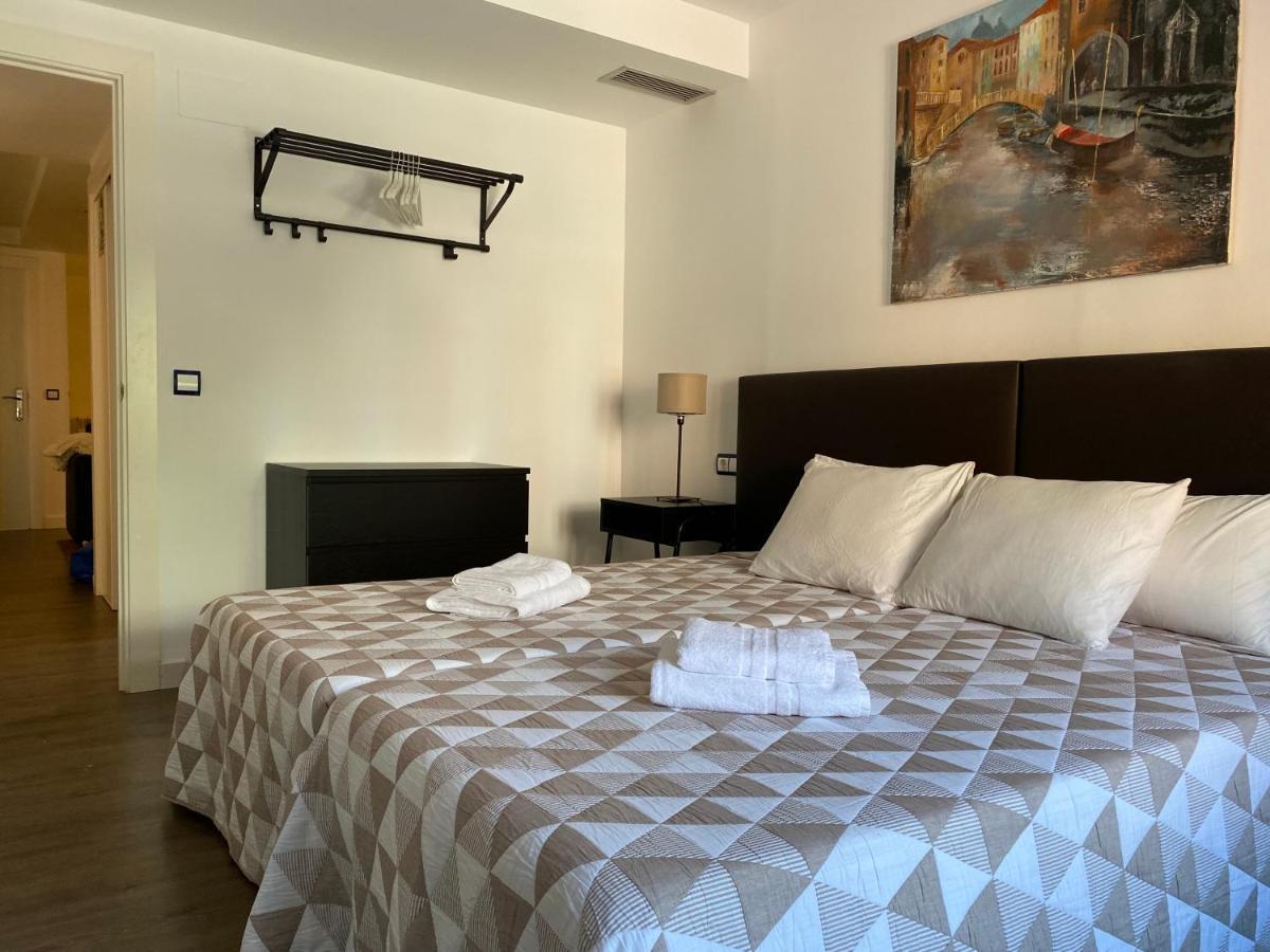 LC Apartamentos César Augusto Zaragoza Bagian luar foto