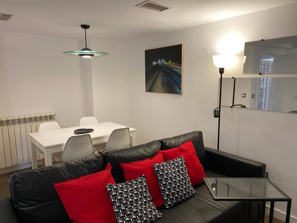 LC Apartamentos César Augusto Zaragoza Bagian luar foto
