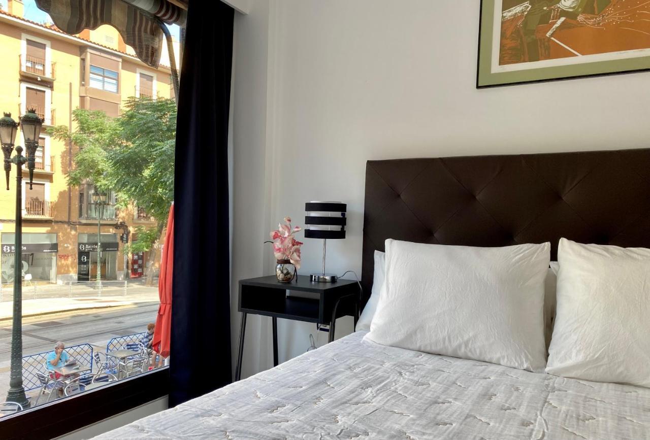 LC Apartamentos César Augusto Zaragoza Bagian luar foto