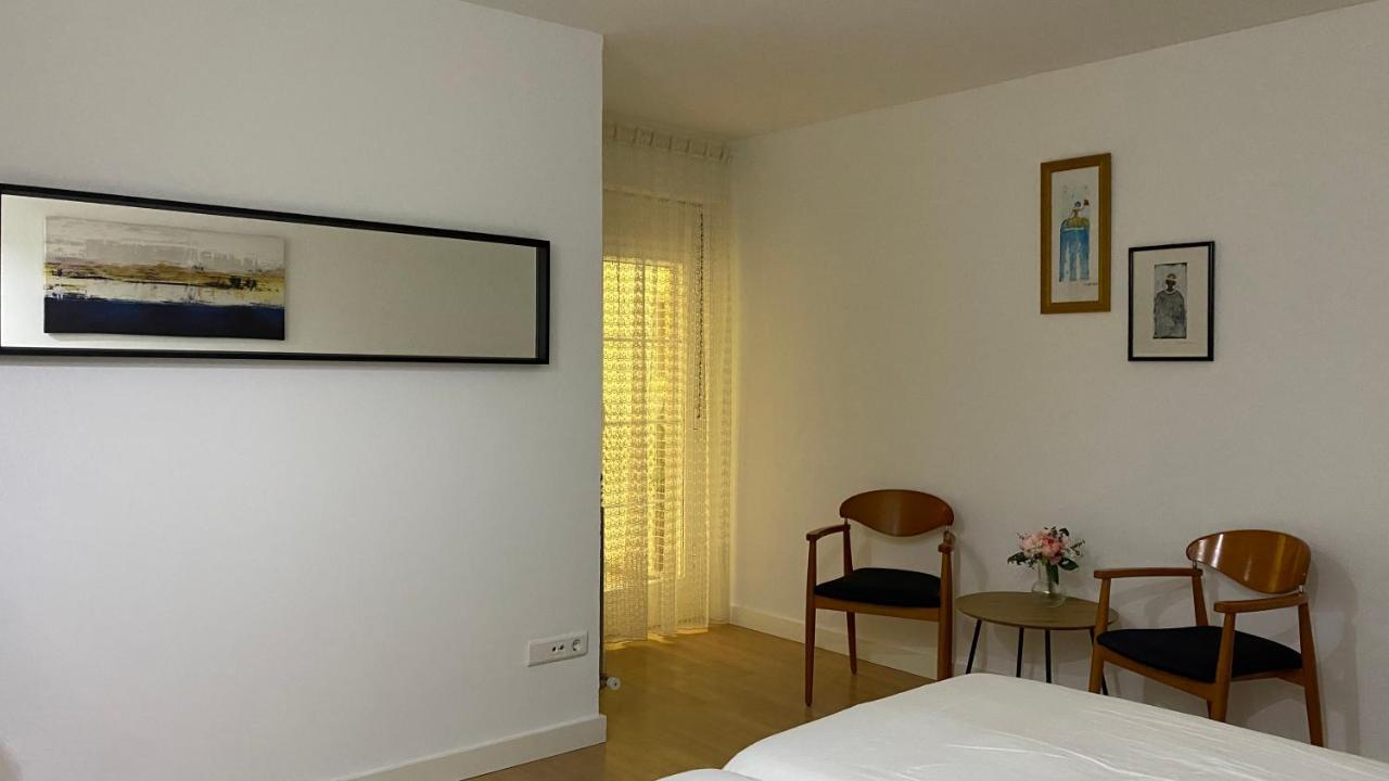 LC Apartamentos César Augusto Zaragoza Bagian luar foto