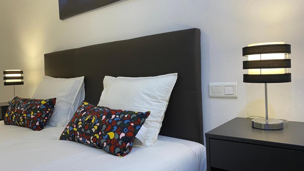 LC Apartamentos César Augusto Zaragoza Bagian luar foto
